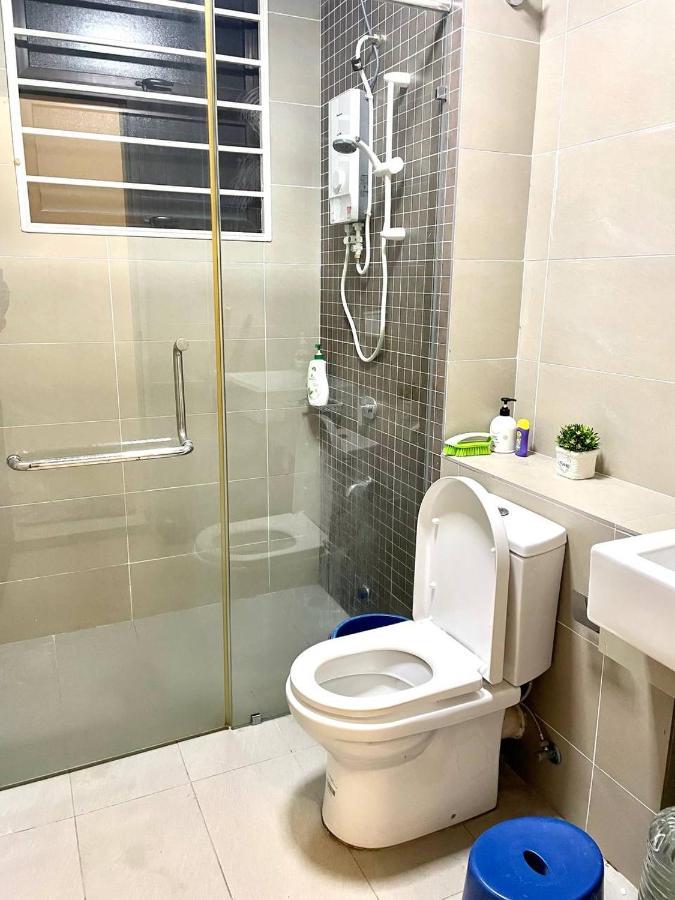 Homestay 3Br Near Setia Alam Shah Alam Exterior foto